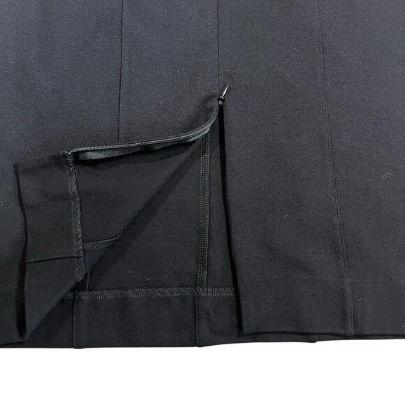 CAbi Claire Black Short Sleeve V-Neck Knit Pencil Sheath Short Dress 3101 Size 6 - Picture 7 of 8